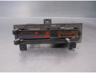Recambio de mando calefaccion / aire acondicionado para nissan trade referencia OEM IAM 810461263F 