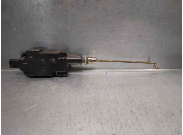 Recambio de motor cierre centralizado trasero derecho para ford explorer 4.0 v6 cat referencia OEM IAM 3457732 2 PINES 5 PUERTAS