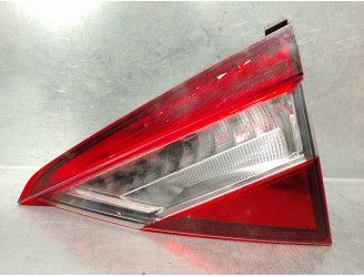 Recambio de piloto trasero derecho para skoda superb (3v3) 2.0 tdi referencia OEM IAM 3V5945308B DE LED DE PORTON