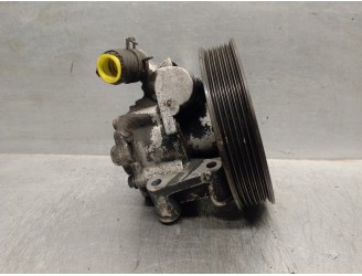 Recambio de bomba servodireccion para mercedes-benz clase c (w203) berlina 2.7 cdi 20v cat referencia OEM IAM 0024669301 LH21100
