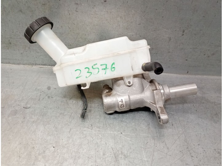 Recambio de bomba freno para dacia jogger (rk_) 1.0 tce 90 eco-g referencia OEM IAM 460114755R 460114755R 