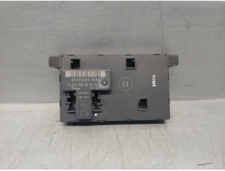 Recambio de centralita cierre para mercedes-benz clase c (w203) berlina 2.7 cdi 20v cat referencia OEM IAM 2038206426 