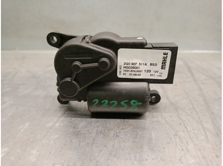 Recambio de motor apertura trampillas climatizador para volkswagen taigo (cs1) 1.0 tsi referencia OEM IAM 2Q0907511A  