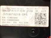 Recambio de guarnecido puerta trasera izquierda para skoda superb (3v3) 2.0 tdi referencia OEM IAM 3V5867023  4 PUERTAS