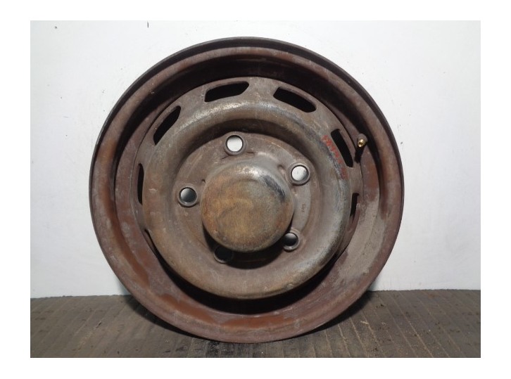 Recambio de llanta para nissan trade referencia OEM IAM 40300T6470 R15X5JH2 HIERRO