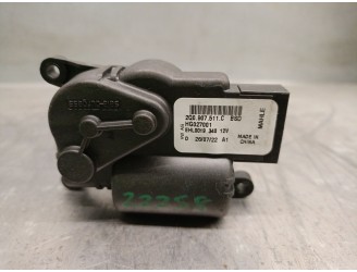 Recambio de motor apertura trampillas climatizador para volkswagen taigo (cs1) 1.0 tsi referencia OEM IAM 2Q0907511C  