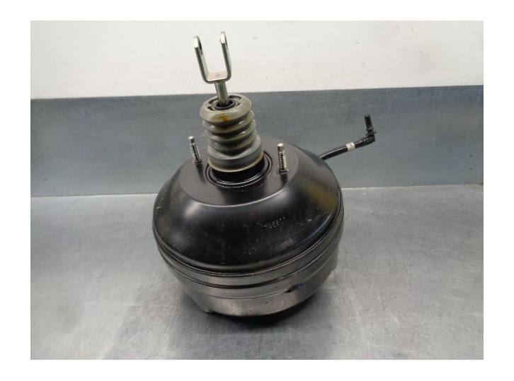 Recambio de servofreno para bmw serie 1 lim. (f20/f21) 2.0 16v turbodiesel referencia OEM IAM 296798418 0204259552 BOSCH