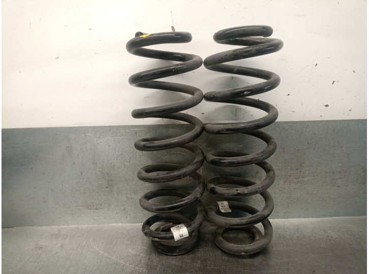 Recambio de muelle amortiguacion para seat tarraco (kn2) 2.0 tsi 4drive referencia OEM IAM 5QF511115G 5QF511115G 