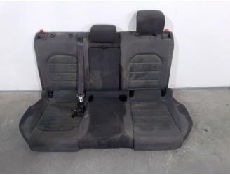 Recambio de asientos traseros para volkswagen golf vii lim. (bq1) 1.5 16v tsi act referencia OEM IAM 8G0885375J TELA NEGRA Y GRI