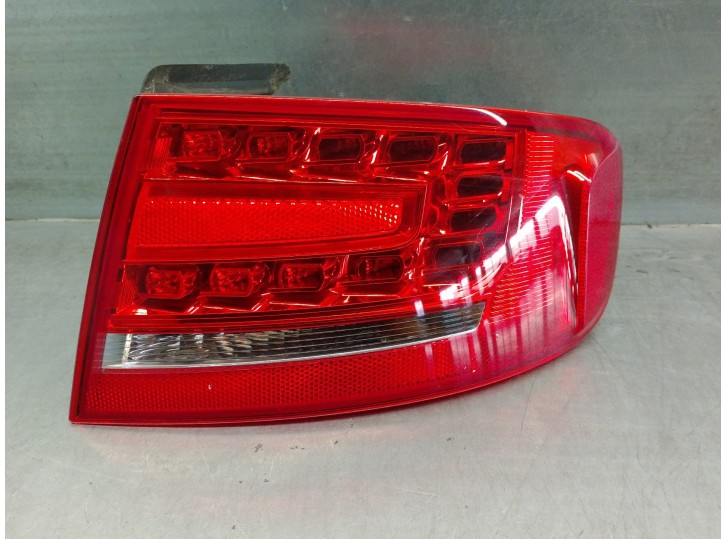 Recambio de piloto trasero derecho para audi a4 ber. (b8) 2.0 16v tdi referencia OEM IAM 8K5945096K DE ALETA 4 PUERTAS