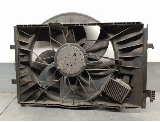 Recambio de electroventilador para mercedes-benz clase c (w203) berlina 2.7 cdi 20v cat referencia OEM IAM A2035000293  88500196
