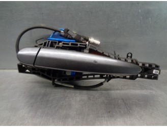 Recambio de maneta exterior trasera izquierda para bmw serie 1 lim. (f20/f21) 2.0 16v turbodiesel referencia OEM IAM 2 PIN 