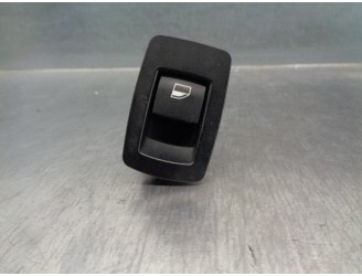 Recambio de mando elevalunas trasero derecho para bmw serie 1 lim. (f20/f21) 2.0 16v turbodiesel referencia OEM IAM 9208106 