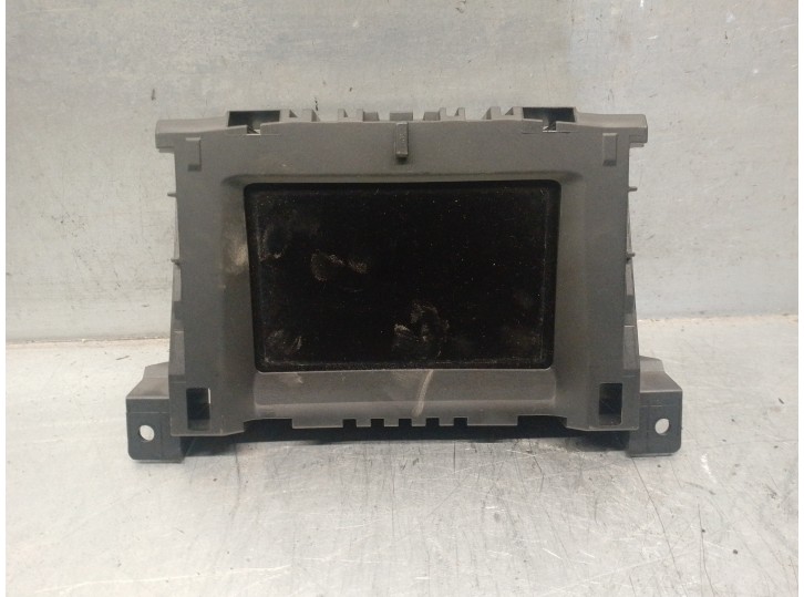 Recambio de pantalla multifuncion para opel astra gtc 1.7 16v cdti referencia OEM IAM 13275085 565412769 JOHNSON CONTROLS