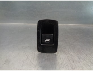 Recambio de mando elevalunas trasero izquierdo para bmw serie 1 lim. (f20/f21) 2.0 16v turbodiesel referencia OEM IAM 9208106 
