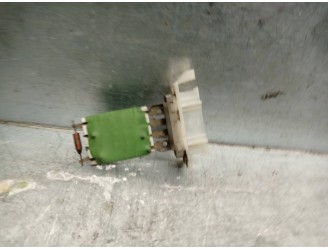 Recambio de resistencia calefaccion para dacia logan mcv 1.5 dci diesel cat referencia OEM IAM 3134503089  