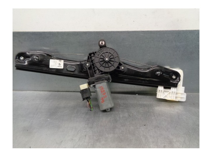 Recambio de motor elevalunas trasero derecho para bmw serie 1 lim. (f20/f21) 2.0 16v turbodiesel referencia OEM IAM 7242556 5 PI