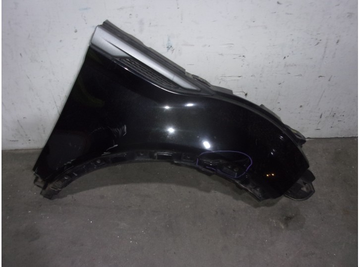 Replacement front right fender for Land Rover Evoque 2.2 TD4 CAT OEM IAM reference LR027589 BLACK 
