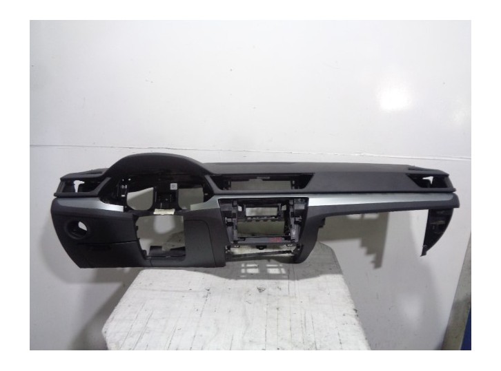 Recambio de salpicadero para skoda superb (3v3) 2.0 tdi referencia OEM IAM 3V1857007H NEGRO 