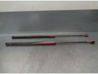Recambio de amortiguadores maletero / porton para mg mg zr 2.0 td referencia OEM IAM BHE45001 