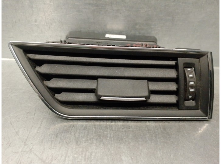 Recambio de aireador para skoda superb (3v3) 2.0 tdi referencia OEM IAM 3V0819702D  