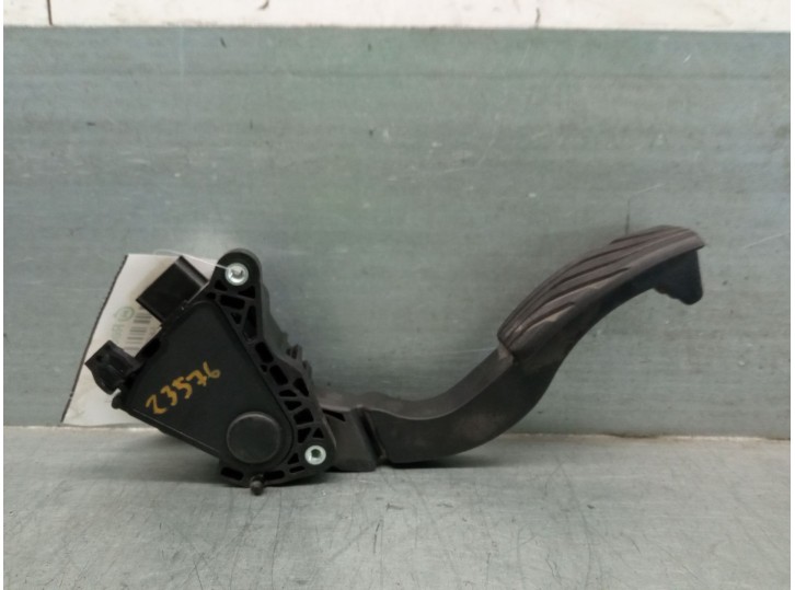 Recambio de potenciometro pedal para dacia jogger (rk_) 1.0 tce 90 eco-g referencia OEM IAM 180100912R 180100912R 