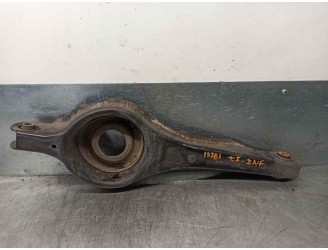 Recambio de brazo suspension inferior trasero izquierdo para ford kuga (cbv) 2.0 tdci cat referencia OEM IAM 1502729 