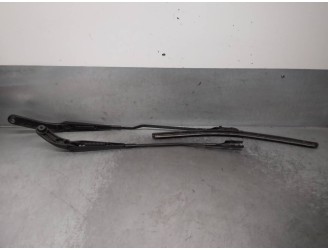 Recambio de brazo limpia delantero derecho para audi a4 ber. (b8) 2.0 16v tdi referencia OEM IAM 8K1955408  