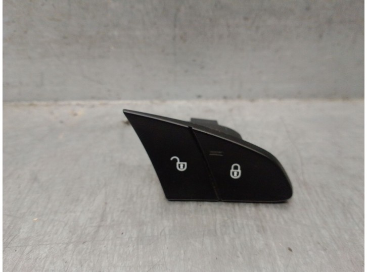 Replacement switch for Porsche Cayenne (92A) 4.2 S diesel OEM IAM reference 7PP962107E 7PP962107E 