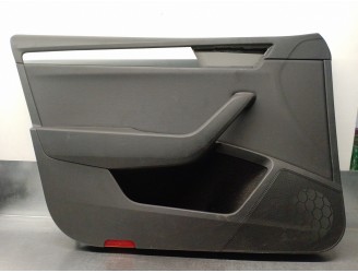 Recambio de guarnecido puerta delantera izquierda para skoda superb (3v3) 2.0 tdi referencia OEM IAM 3V1867013 4 PUERTAS