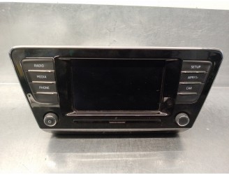 Recambio de sistema audio / radio cd para skoda superb (3v3) 2.0 tdi referencia OEM IAM 3V0035871C L73SK2 LG SYSTEMS