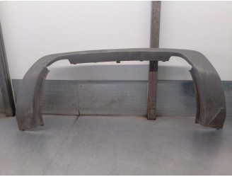 Recambio de molduras delanteras para land rover evoque 2.2 td4 cat referencia OEM IAM BJ3217979A BJ3217979A 