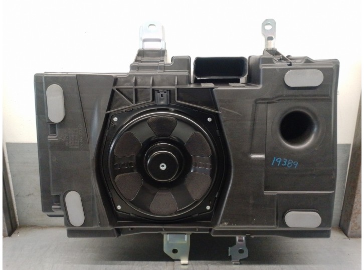 Recambio de altavoz/altavoces para land rover evoque 2.2 td4 cat referencia OEM IAM 43040742192 BJ32113812BB 