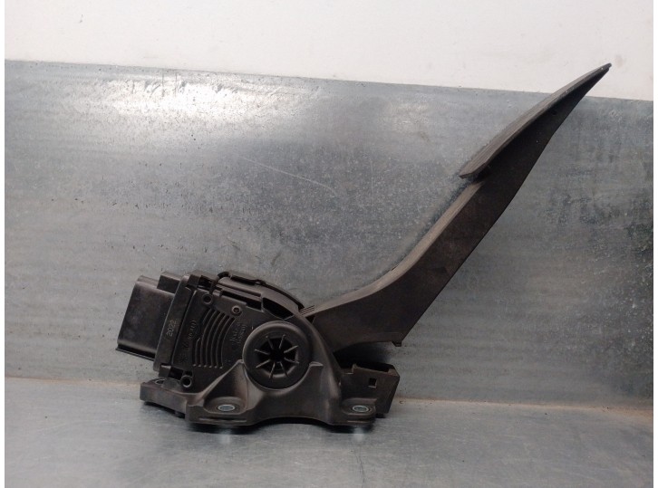 Recambio de potenciometro pedal para land rover evoque 2.2 td4 cat referencia OEM IAM BJ329F836EB 6PV01083441 HELLA