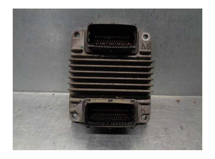 Recambio de centralita motor uce para daewoo tacuma 2.0 cat referencia OEM IAM 09388049 12201599 