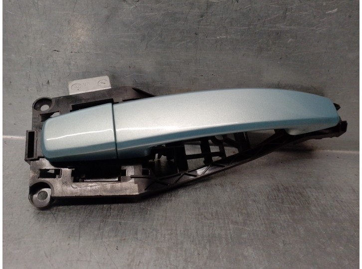 Recambio de maneta exterior delantera derecha para opel zafira b 1.7 16v cdti referencia OEM IAM 24463524  
