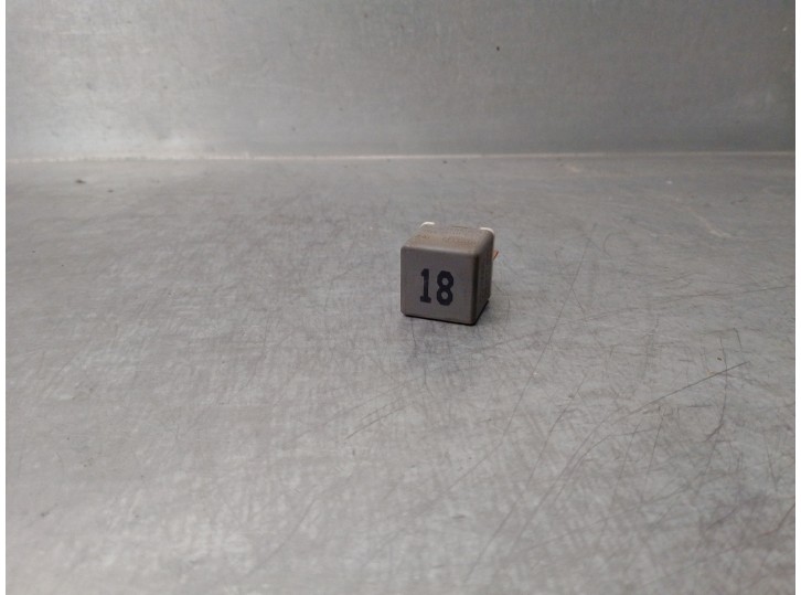 Recambio de rele para seat ibiza (6k) referencia OEM IAM 191937503  