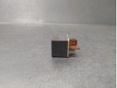 Replacement relay for Seat Ibiza (6K) OEM IAM reference 191937503 