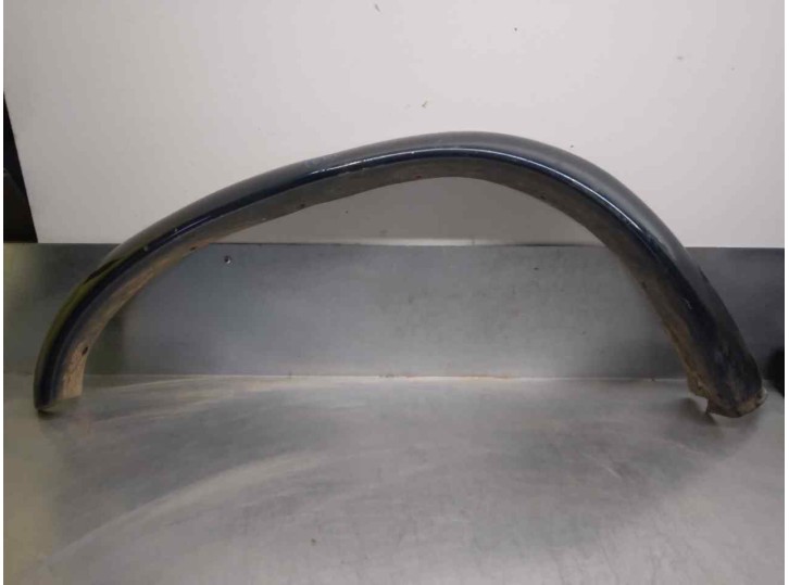 Recambio de aletin delantero izquierdo para ford explorer 4.0 v6 cat referencia OEM IAM F37D16A075 