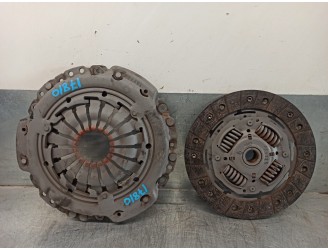 Recambio de kit embrague para dacia logan 1.5 dci diesel cat referencia OEM IAM 8200819853  LUUK
