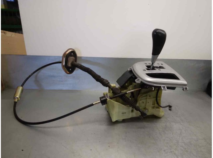 Recambio de palanca cambio para hyundai santa fe (bm) 2.2 crdi cat referencia OEM IAM 467002B220 467002BXXX 