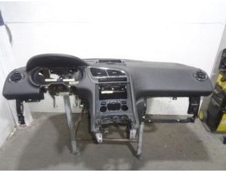 Recambio de salpicadero para peugeot 5008 1.6 hdi fap cat (9hz / dv6ted4) referencia OEM IAM 824780 NEGRO 