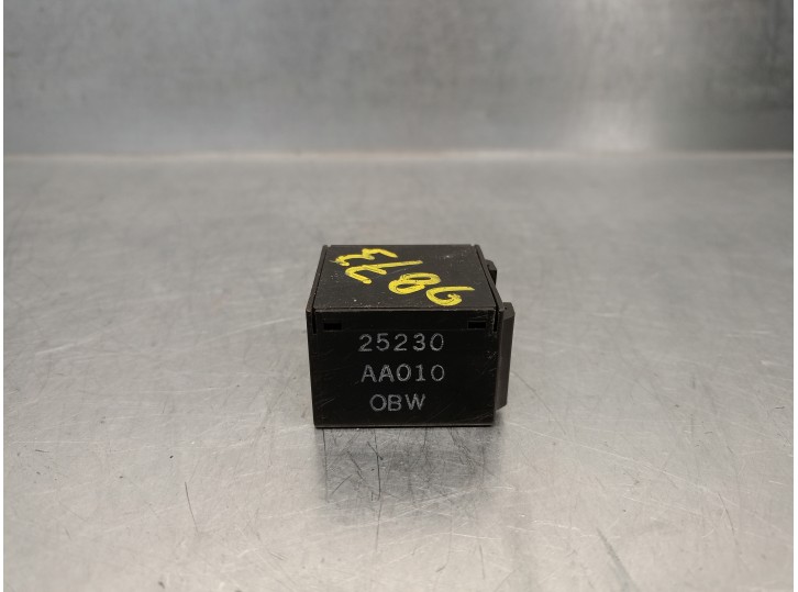 Recambio de rele para nissan micra v (k14) 0.9 ig-t referencia OEM IAM 25230AA010 25230AA010 