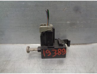 Recambio de interruptor para land rover evoque 2.2 td4 cat referencia OEM IAM 6G9T11A152AA 