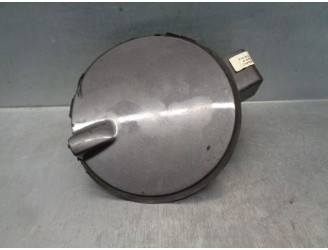 Replacement exterior fuel cap for Opel Astra H sedan 1.7 16v CDTi OEM IAM reference 94714682 182427 
