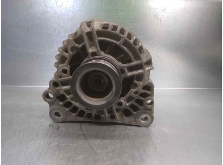 Replacement alternator for Seat Ibiza (6K1) Signo OEM IAM reference 90561168 0124415005 BOSCH