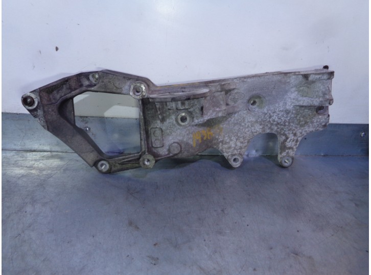 Recambio de soporte alternador para land rover evoque 2.2 td4 cat referencia OEM IAM BJ3210039AC LR028857 