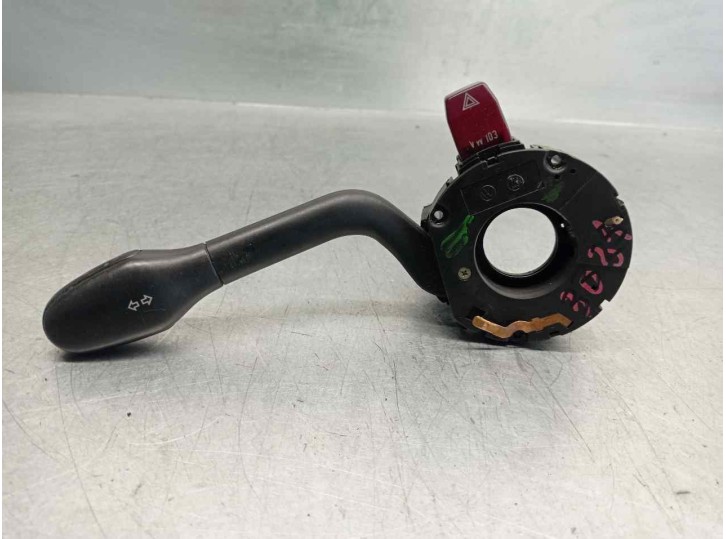 Replacement light switch for Seat Cordoba Berlina (6K2) GT (1997) OEM IAM reference 