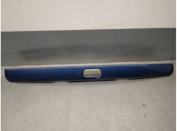 Replacement exterior tailgate handle for Volvo S40 sedan TD OEM IAM reference 30804687 