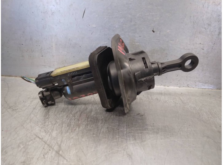 Recambio de bomba embrague para land rover evoque 2.2 td4 cat referencia OEM IAM 6G917A542AC 014689922 FTE